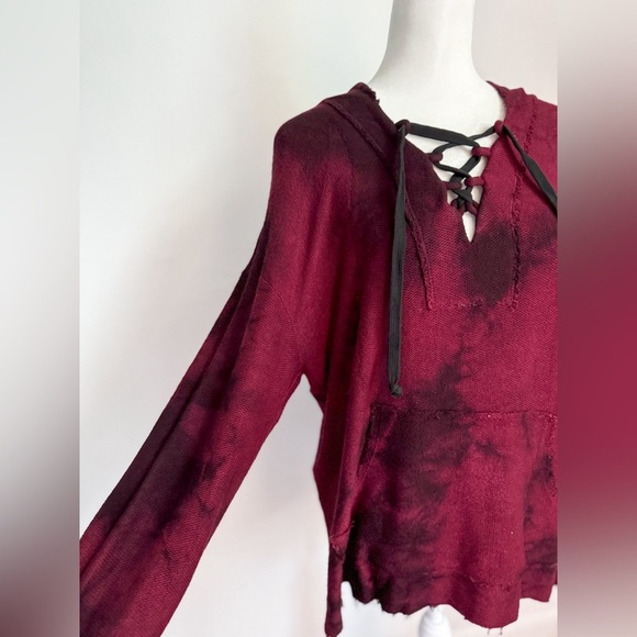 Burgundy Tie Dye Knit Hoodie - Picture 4 of 5